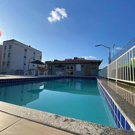 Ap Aconchegante Com Piscina E Estacionamento Proximo Ao Centro Daire Feira de Santana Dış mekan fotoğraf